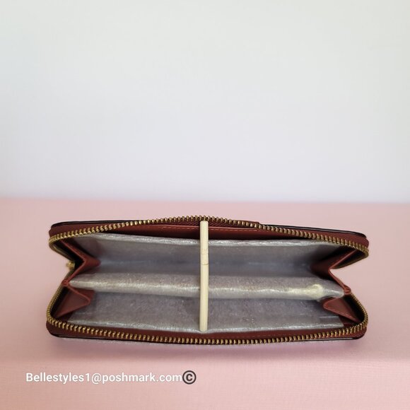 COACH Slim Accordion Zip Wallet In Signature Canvas with Back Slip Pocket-Tan ⭐ - Picture 12 of 16